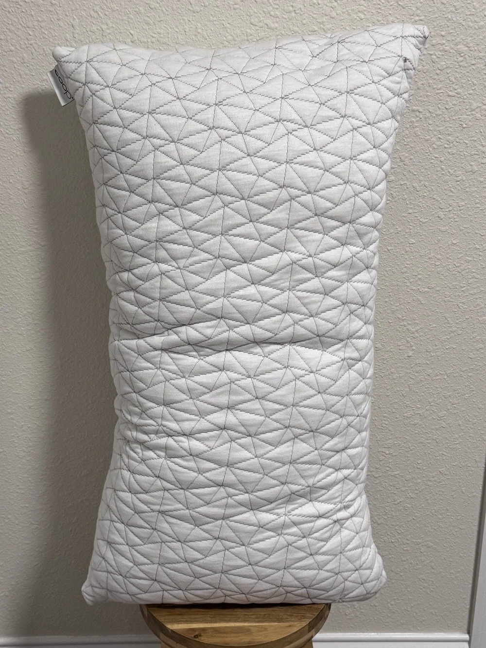 Coop Home Goods Original Adjustable King Pillow Shredded Memory Foam EUC